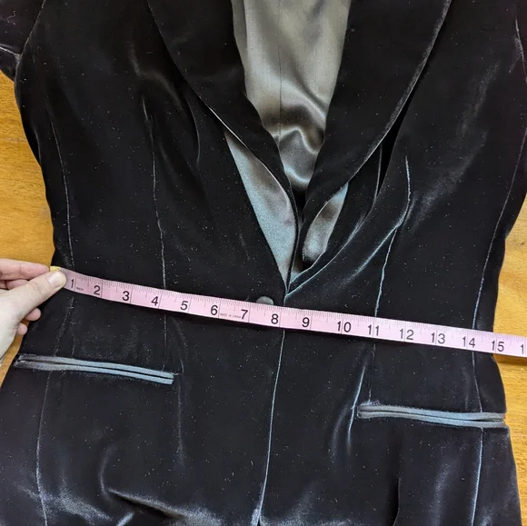 Giorgio Armani‎ Black Velvet Tuxedo Jacket